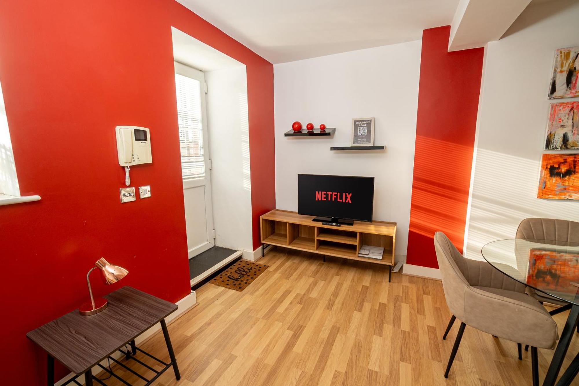 Cozy And Modern 2-Bed Apartment Swansea Exterior photo